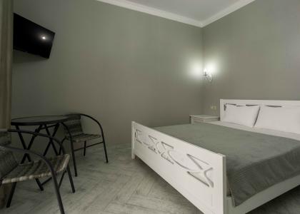 room 153 thumbnail 1